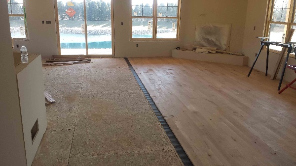 Installing Hardwood Floors in Waukesha